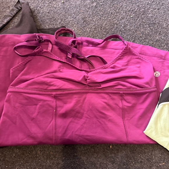 Lululemon too bundle x3 - Picture 3 of 10